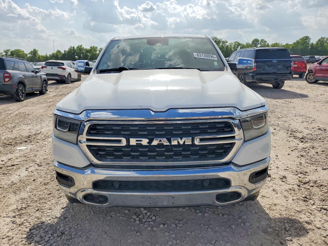 2024 Ram 1500 Laramie - Фото 5