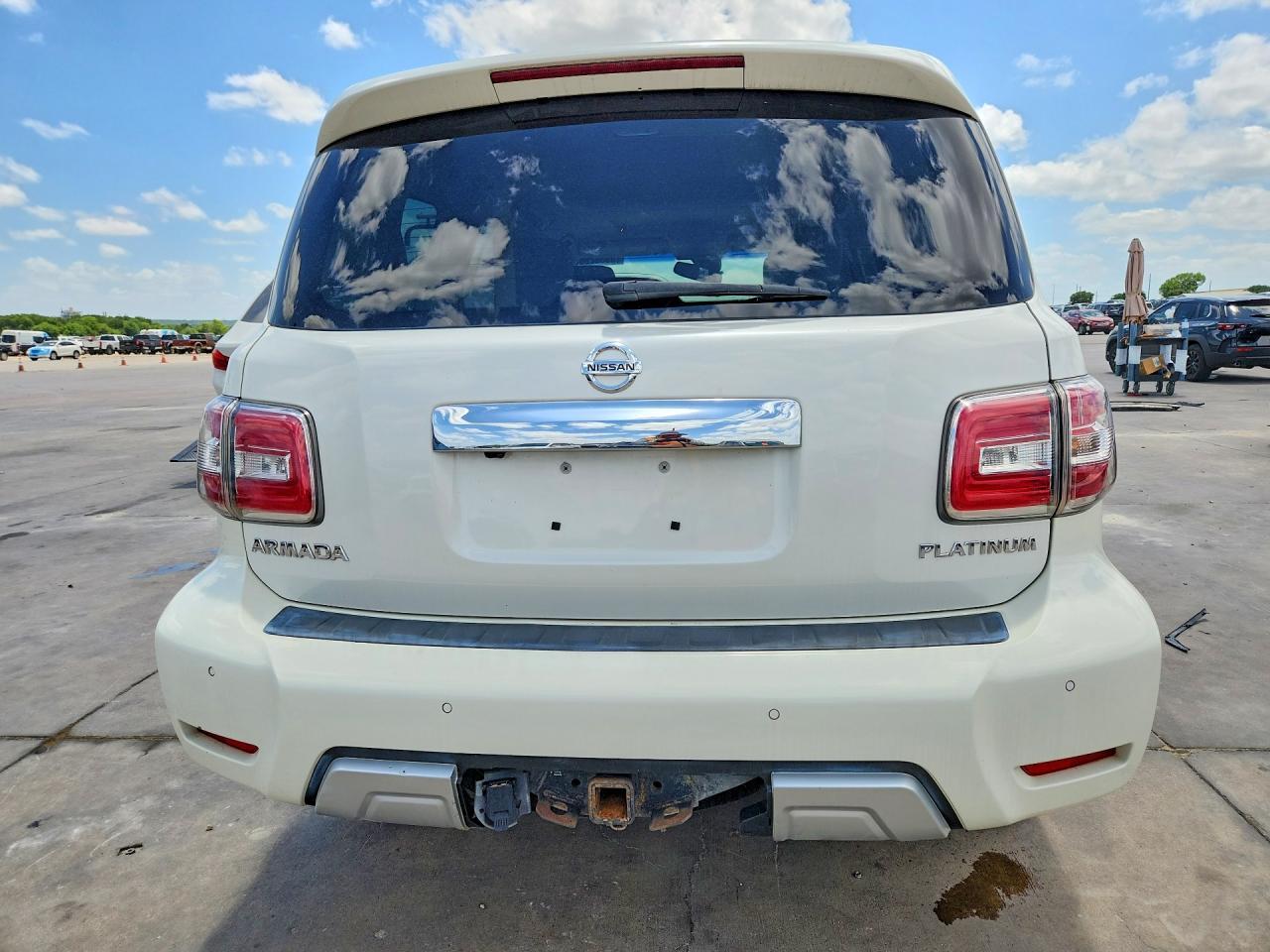 2017 Nissan Armada Platinum - Image 6