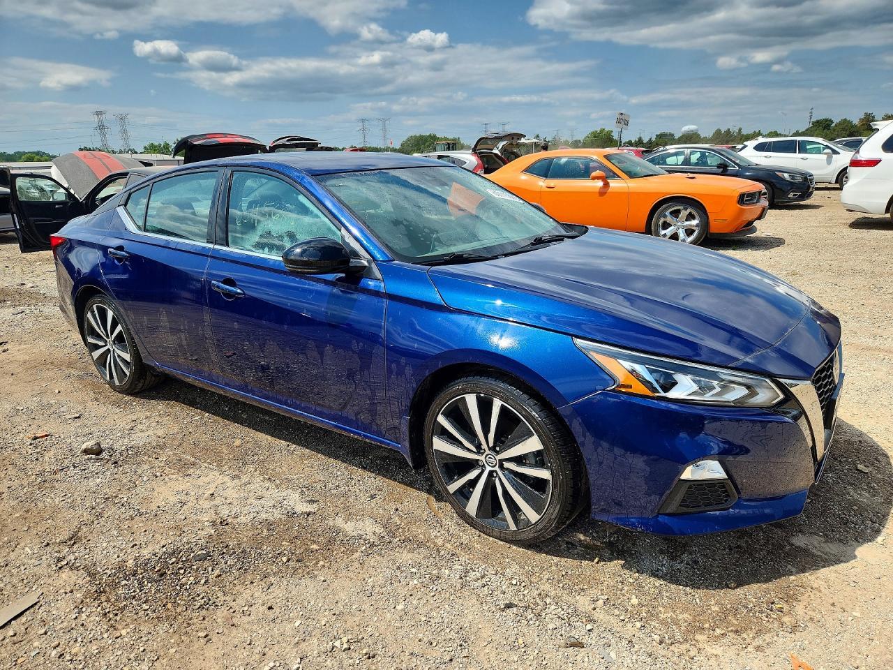 2021 Nissan Altima Sr - Фото 4