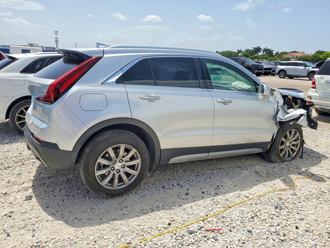 2020 Cadillac Xt4 Premium Luxury - Фото 3