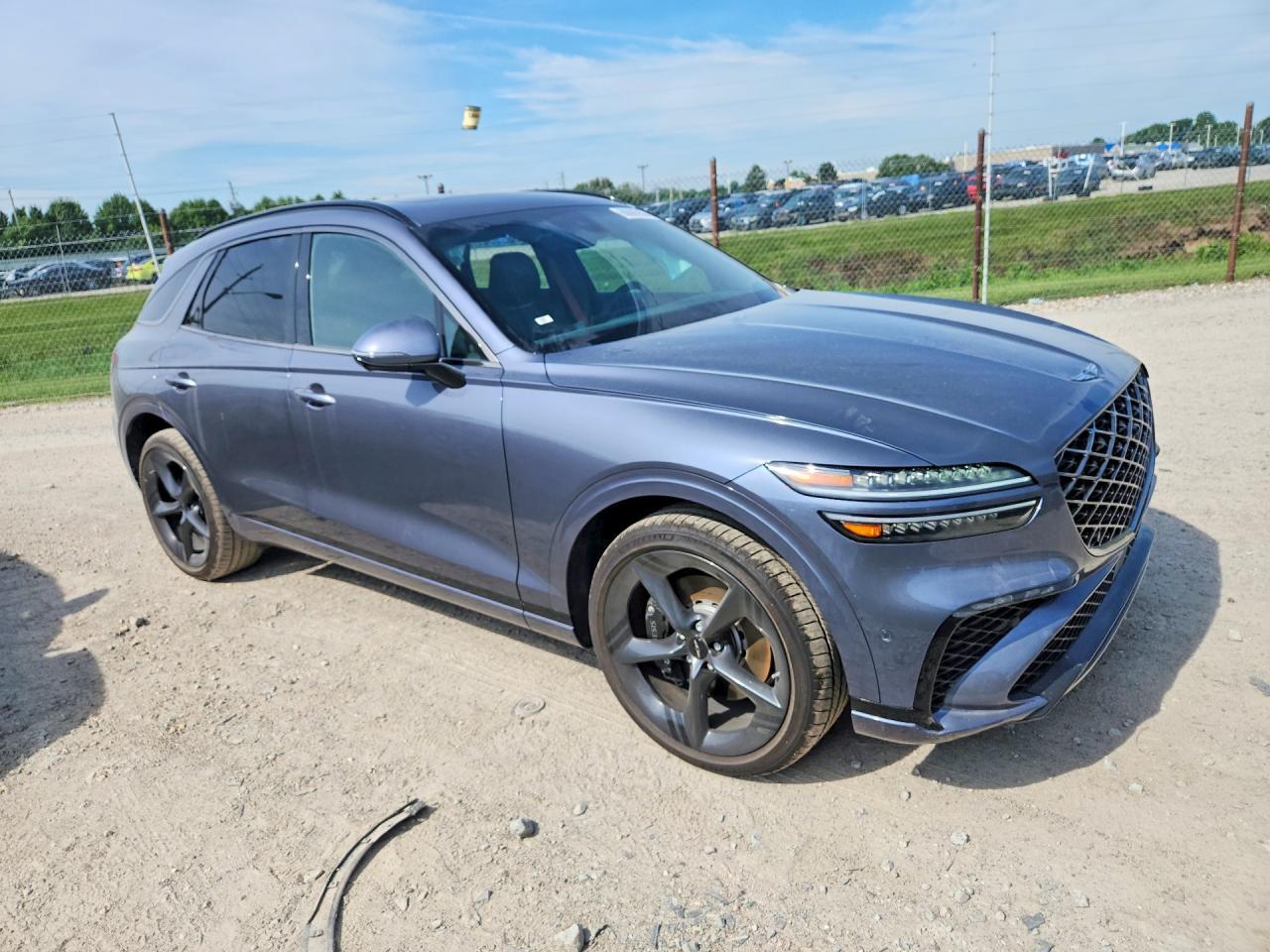 2026 Genesis Gv70 Sport Prestige - Image 4
