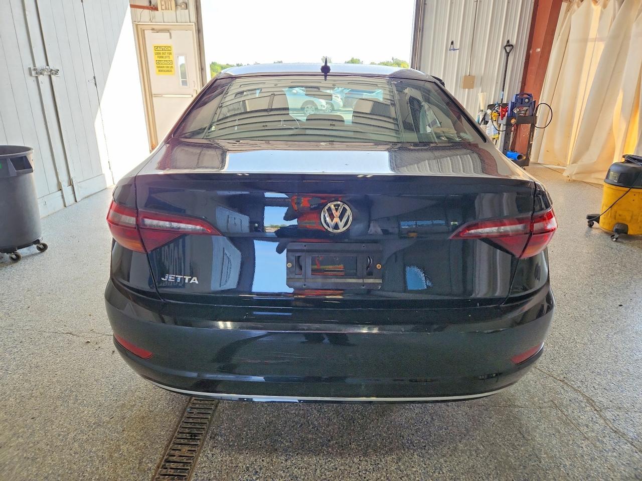 2019 Volkswagen Jetta S - Фото 6