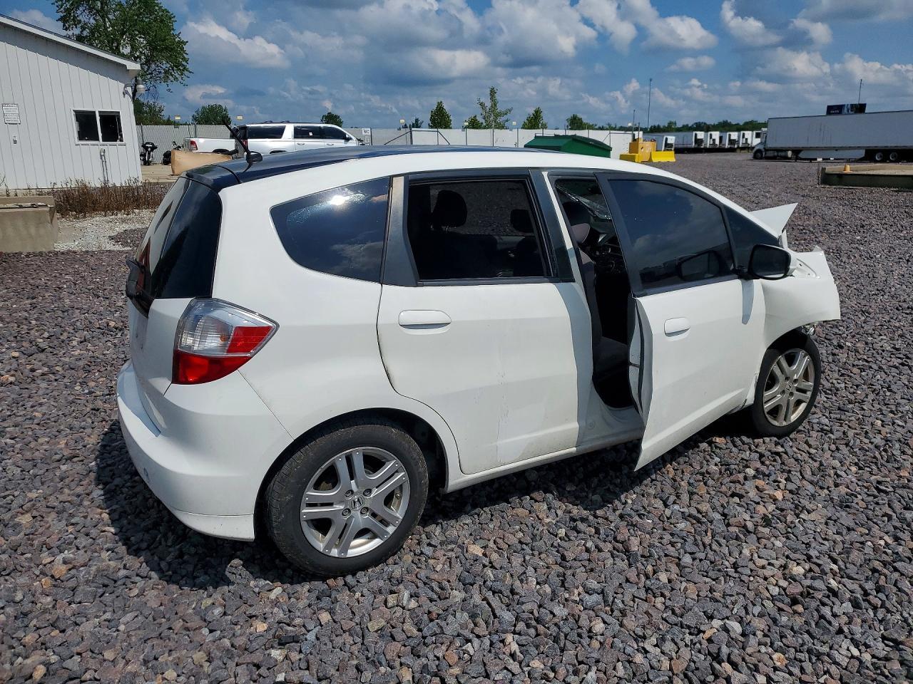 2012 Honda Fit - Фото 3