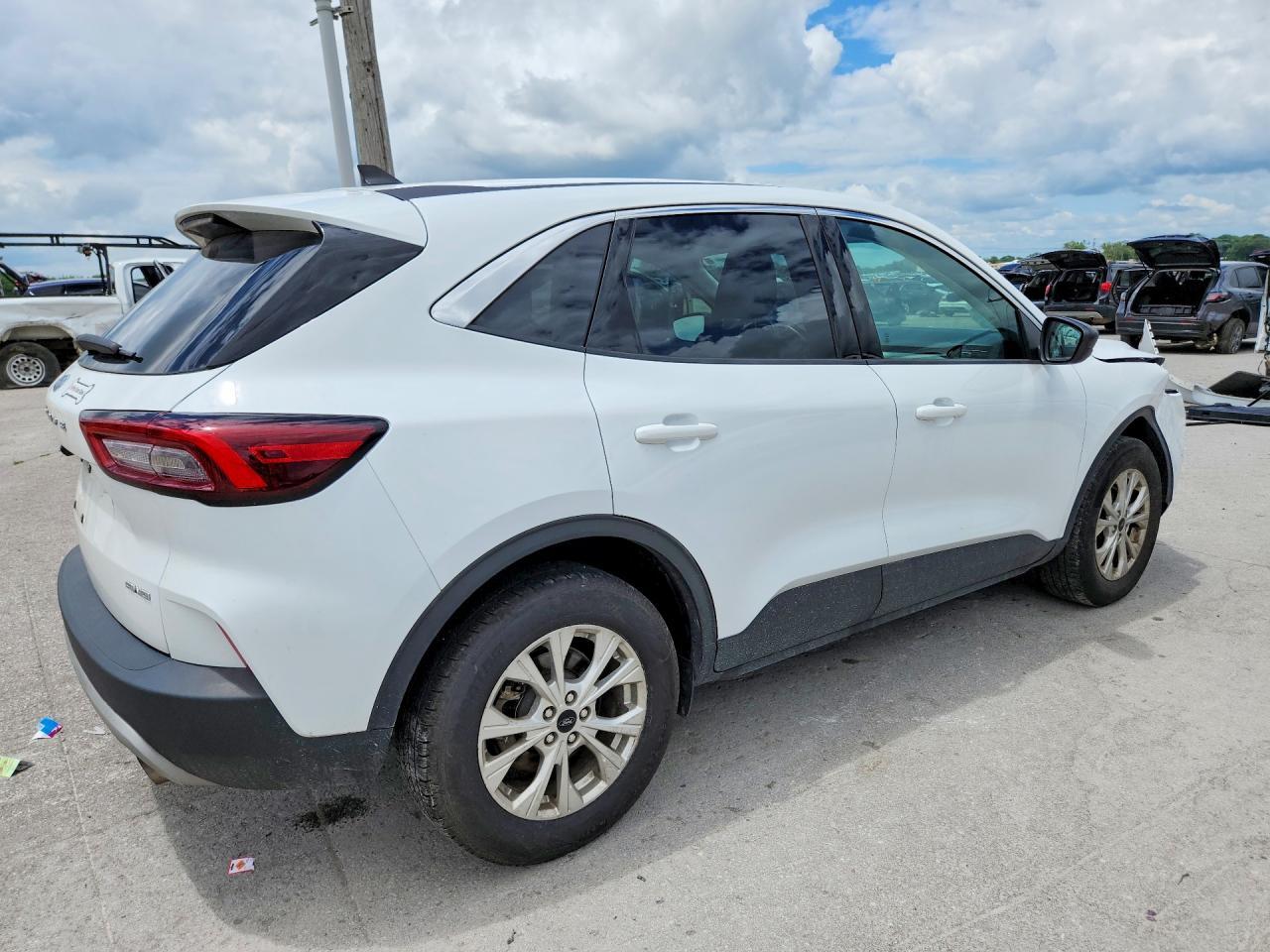 2023 Ford Escape Active - Фото 3