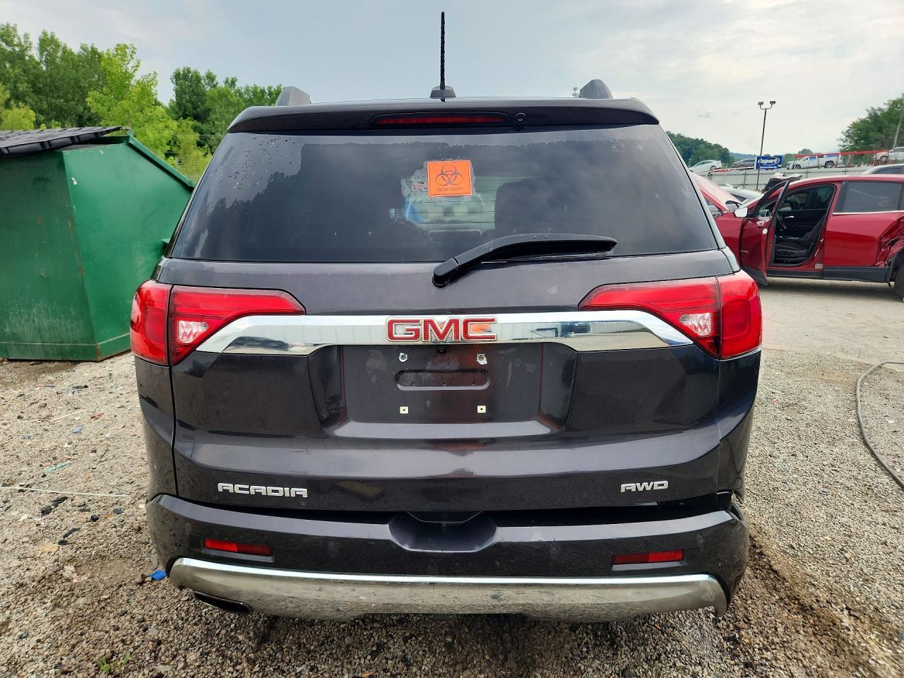 2019 GMC Acadia Denali - Фото 6