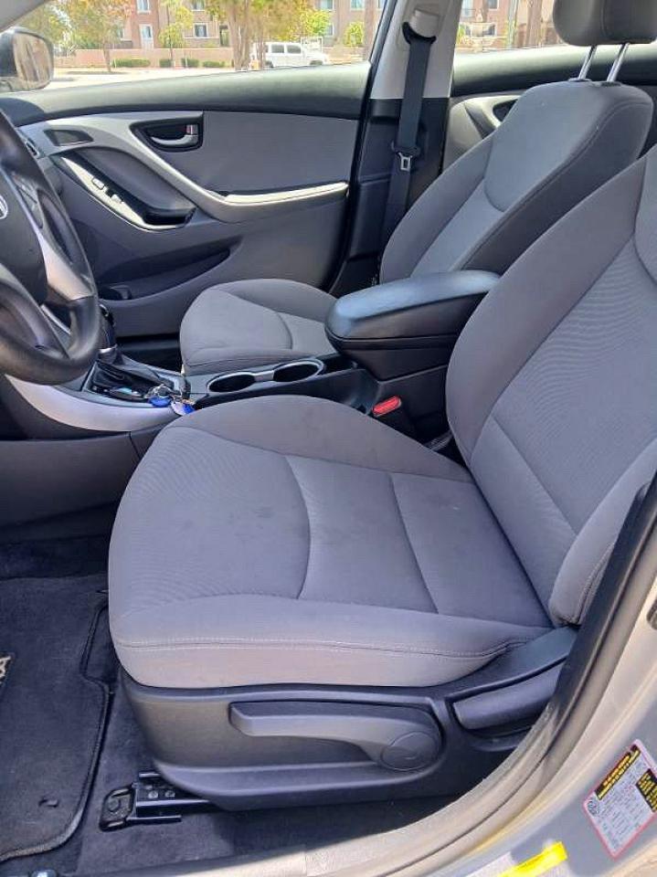 2015 Hyundai Elantra Se - Image 5