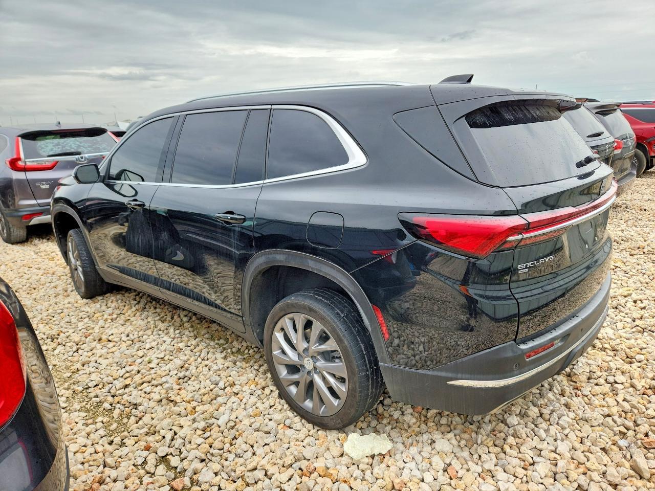 2026 Buick Enclave Preferred - Фото 2