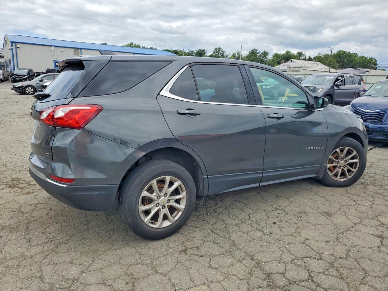 2018 Chevrolet Equinox Lt - Фото 3