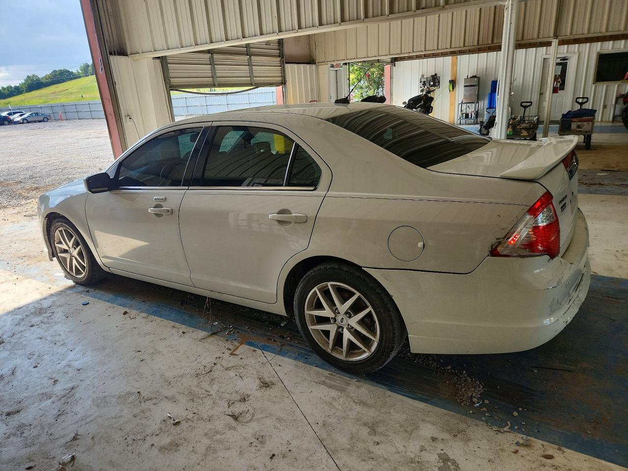 2010 Ford Fusion Sel - Image 2