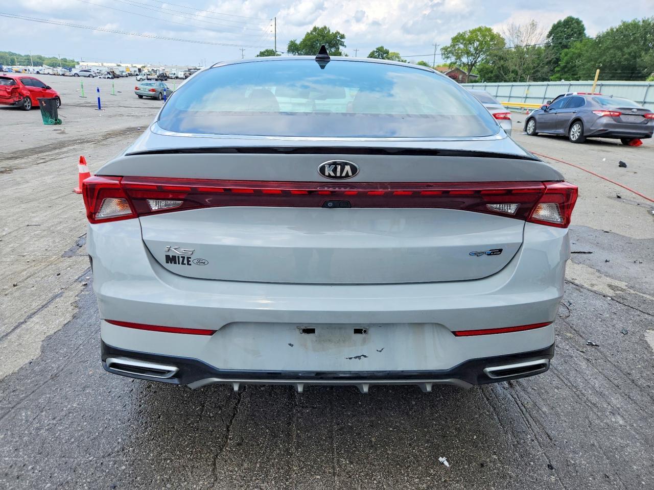 2021 Kia K5 Gt Line - Фото 6