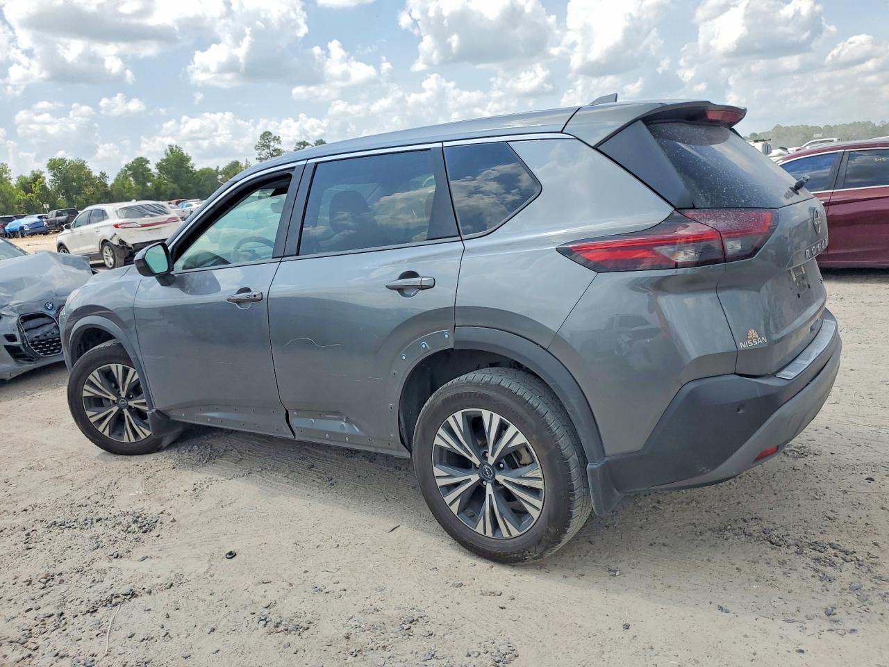 2023 Nissan Rogue Sv - Фото 2