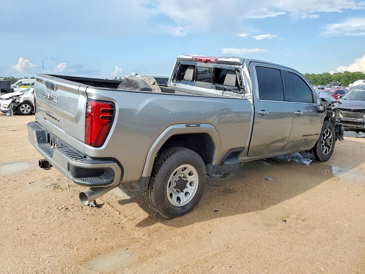 2024 GMC Sierra 2500 Hd K2500 Denali Ultimate - Фото 3