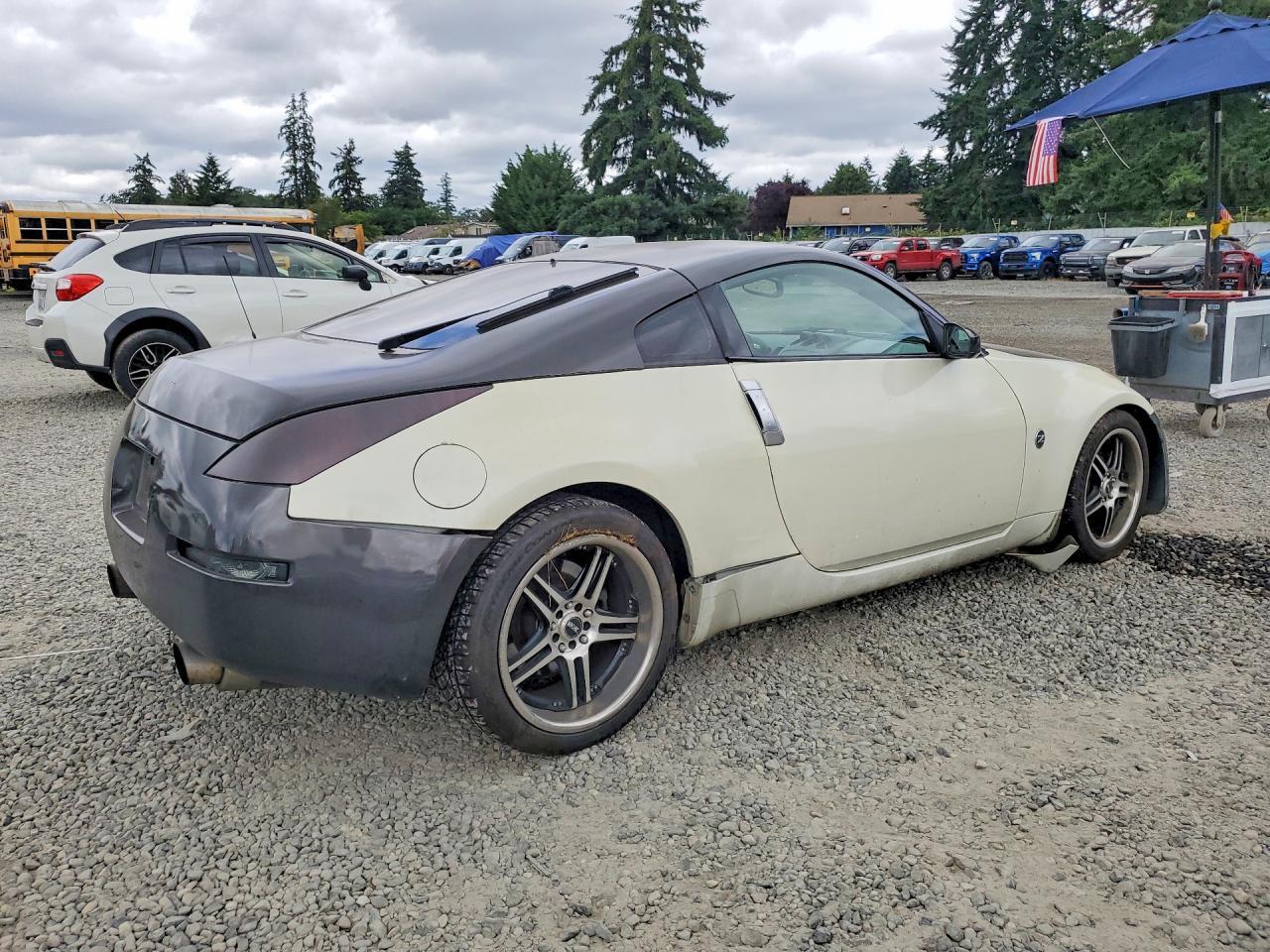 2006 Nissan 350Z Coupe - Фото 3