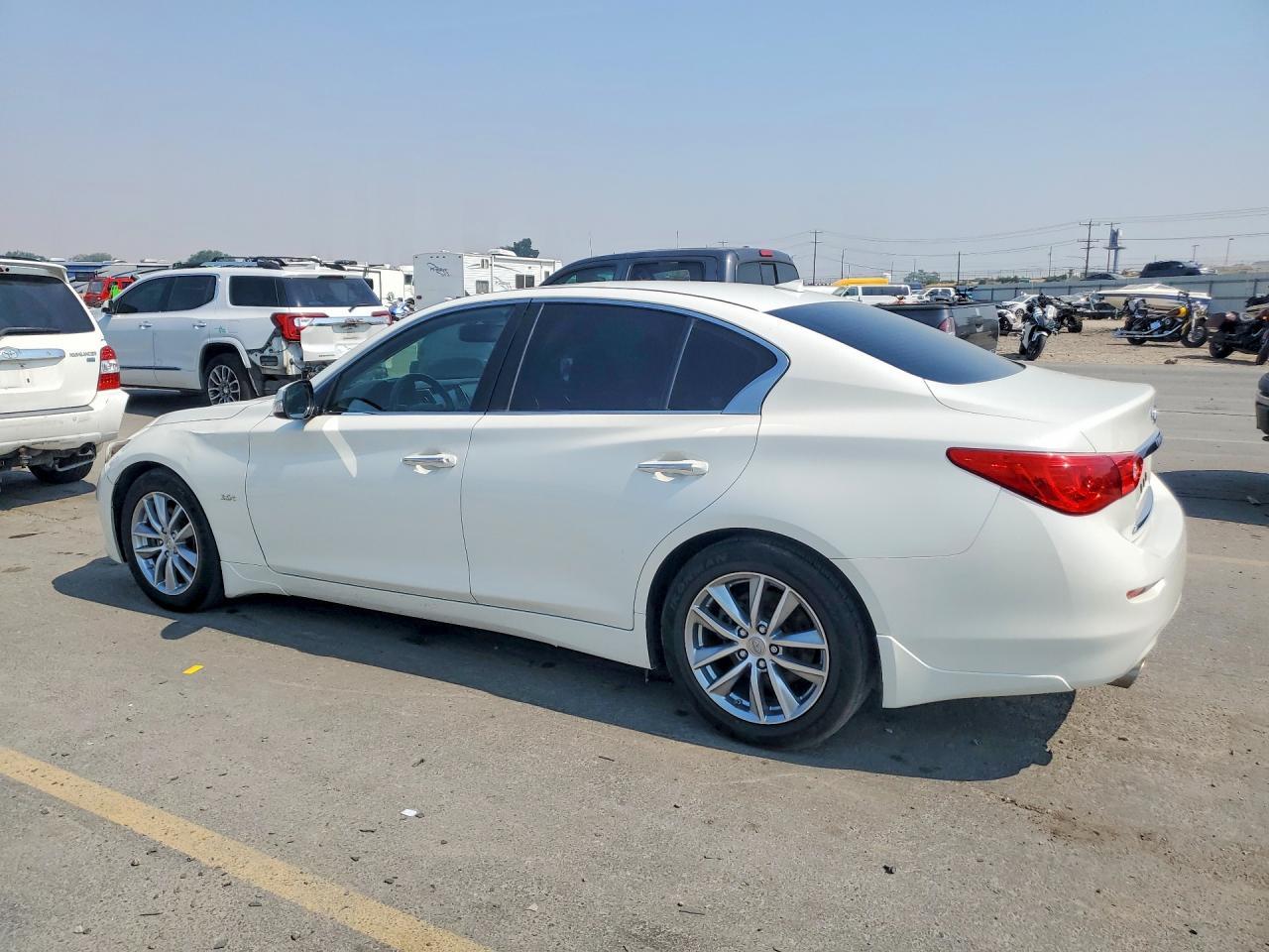 2017 Infiniti Q50 3.0T Premium - Image 2