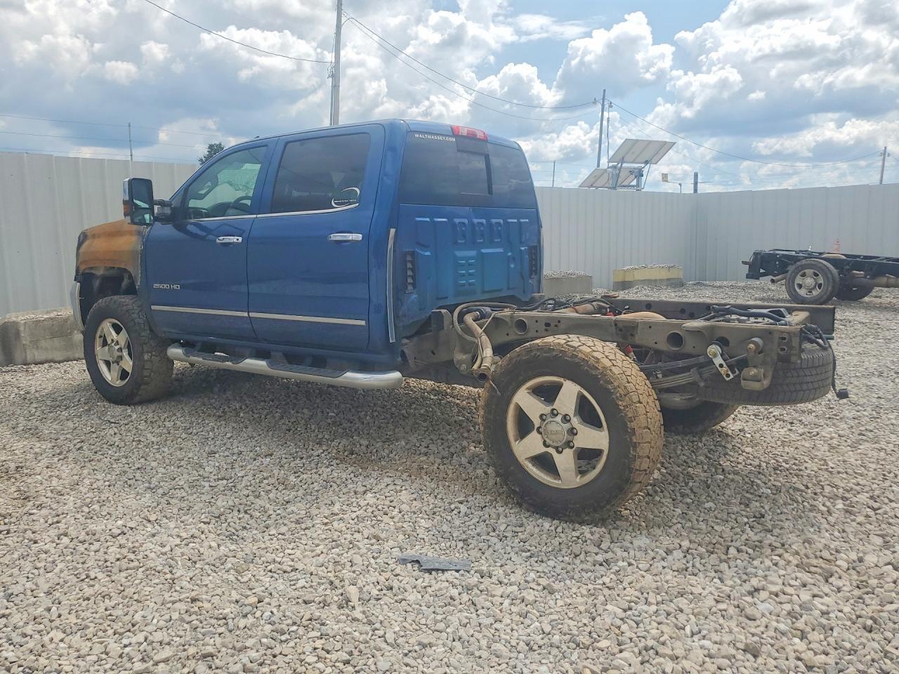 2017 GMC Sierra K2500 Slt - Фото 2