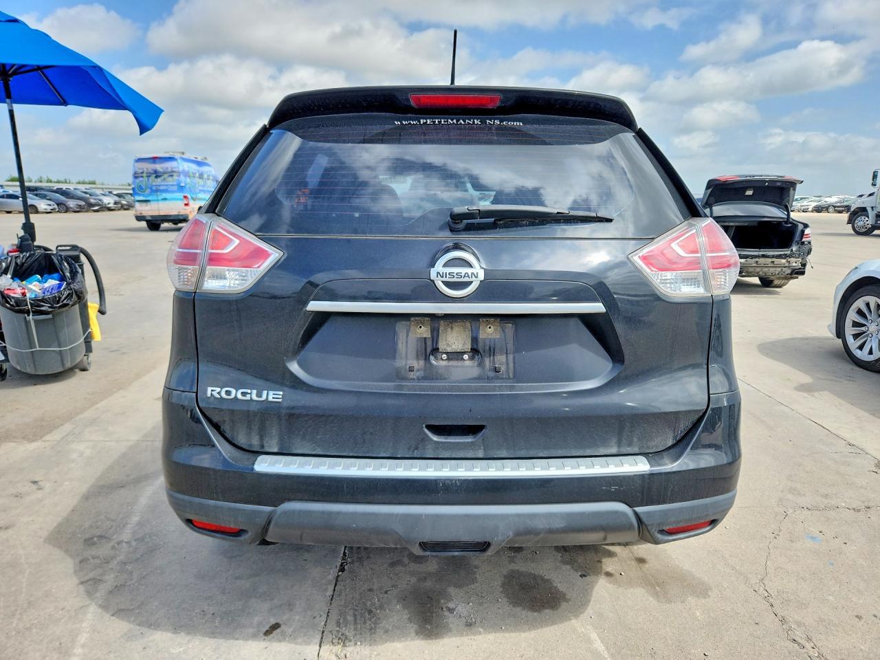 2016 Nissan Rogue S - Image 6