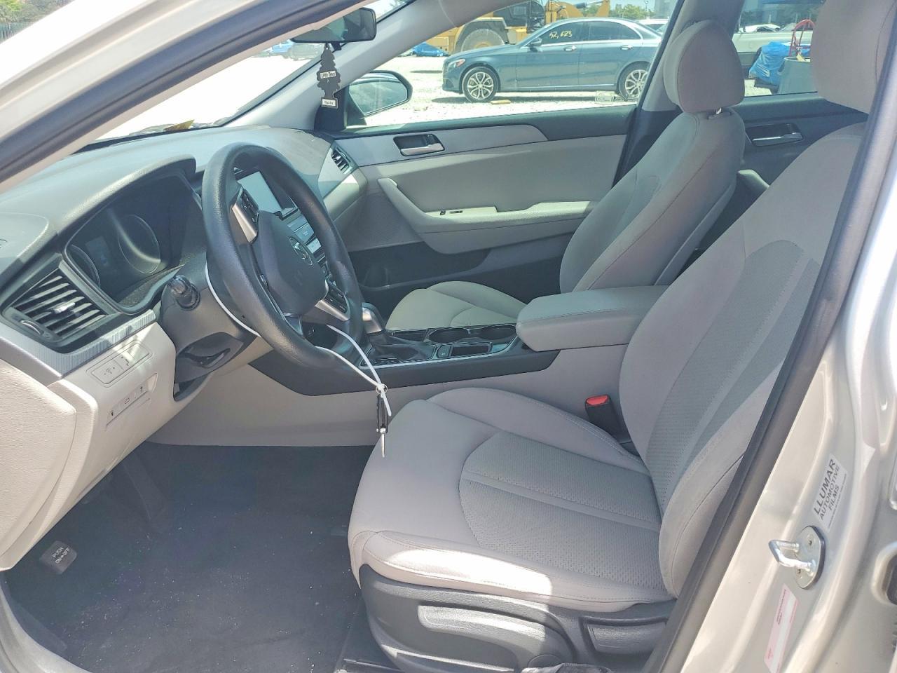 2019 Hyundai Sonata Se - Image 7