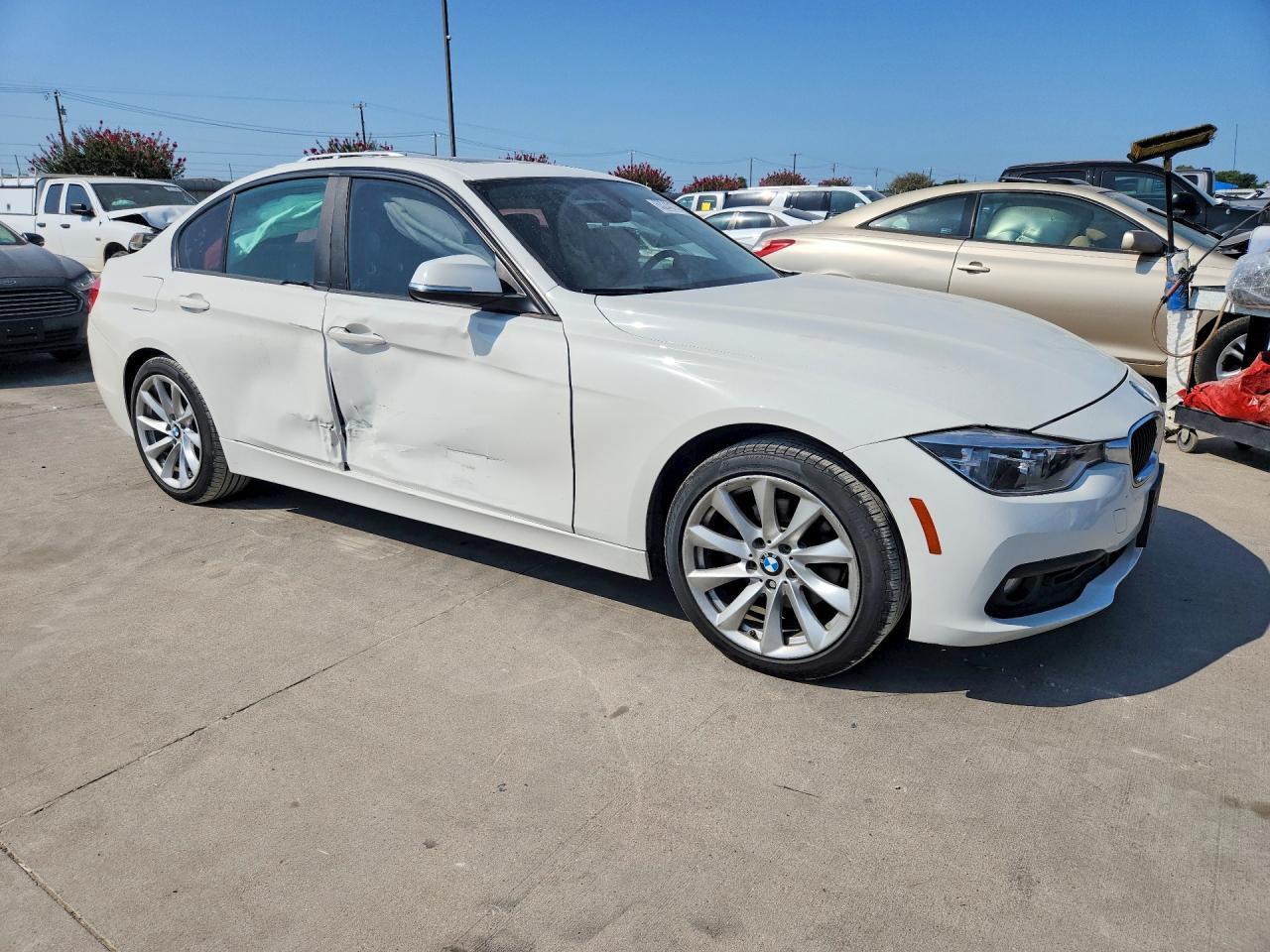 2018 BMW 320 I - Image 4