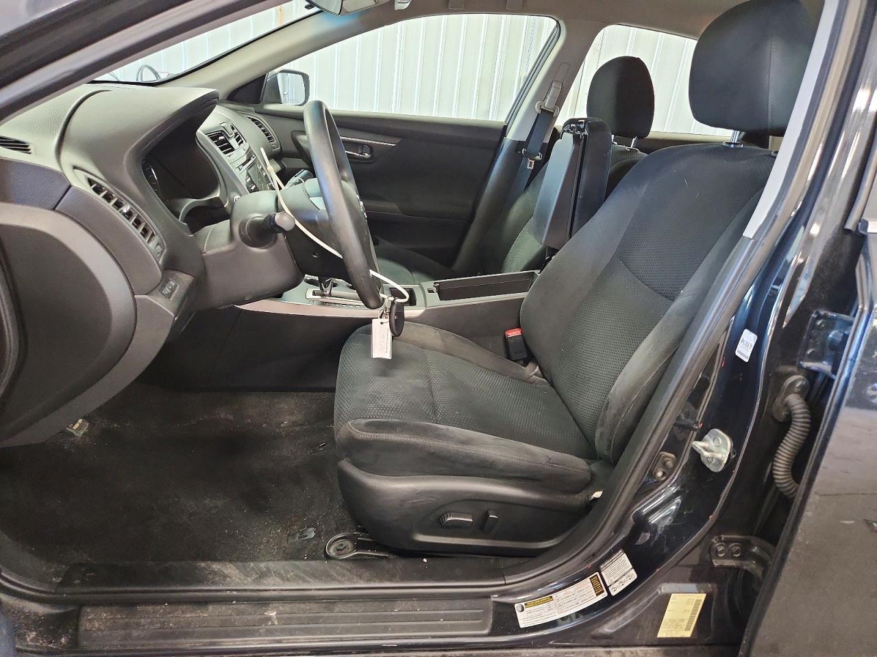 2015 Nissan Altima 2.5 S - Фото 7