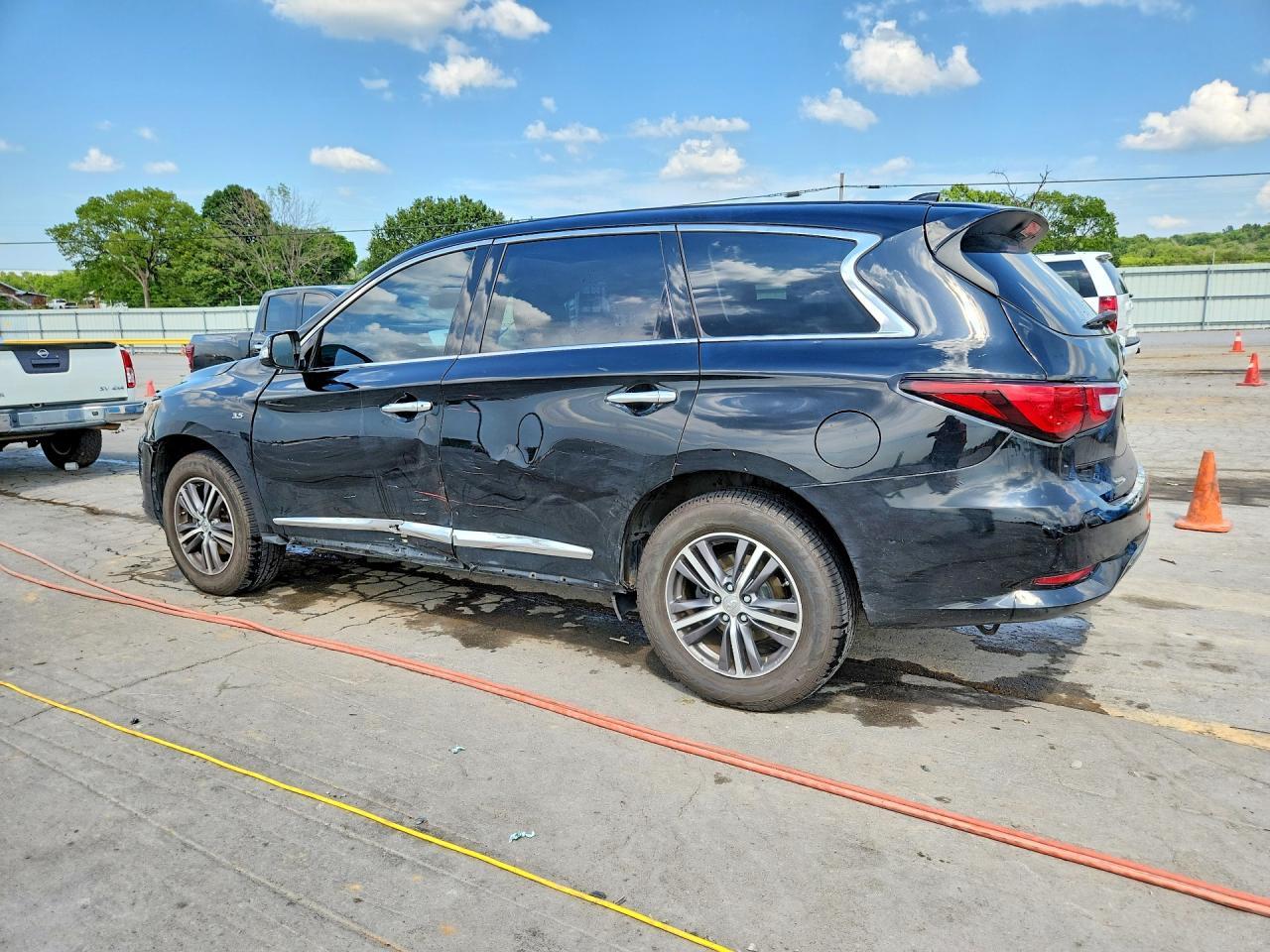 2016 Infiniti Qx60 Base - Image 2