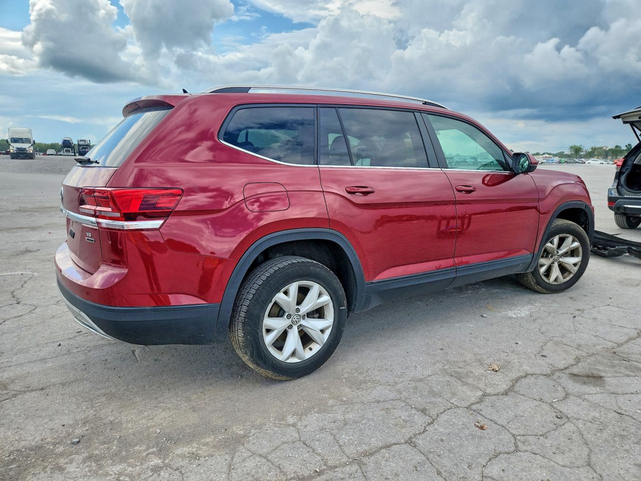 2018 Volkswagen Atlas Se - Image 3