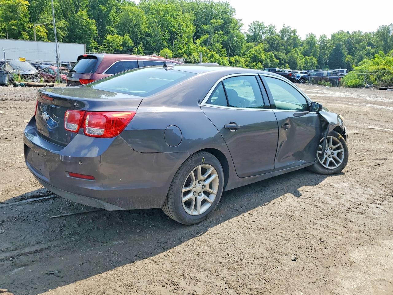 2013 Chevrolet Malibu 1Lt - Фото 3