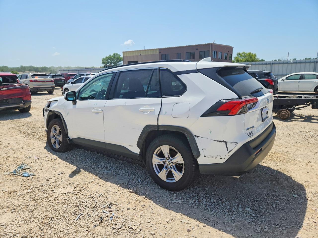 2025 Toyota Rav4 Hybrid Xle - Image 2