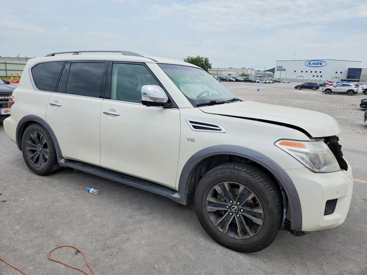 2017 Nissan Armada Platinum - Фото 4