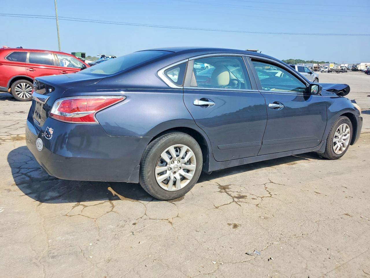 2015 Nissan Altima 2.5 S - Фото 3