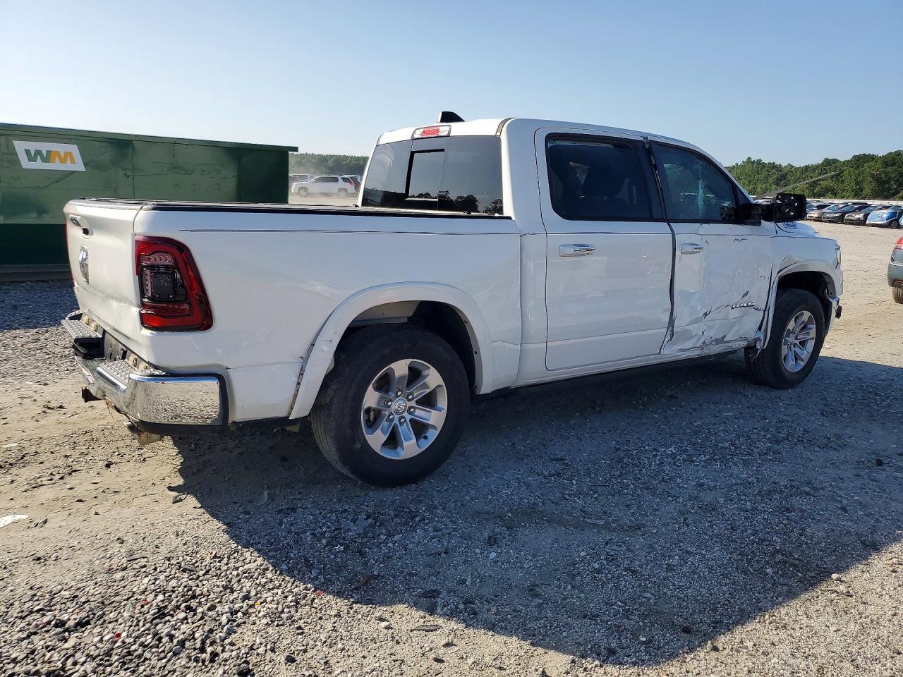 2020 Ram 1500 Laramie - Фото 3