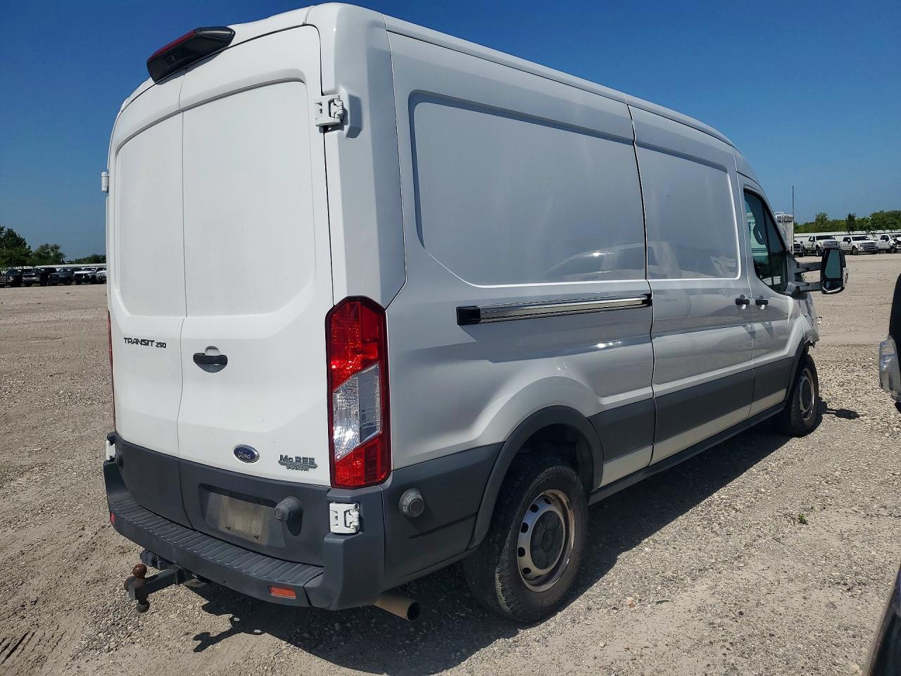 2020 Ford Transit T- - Фото 3