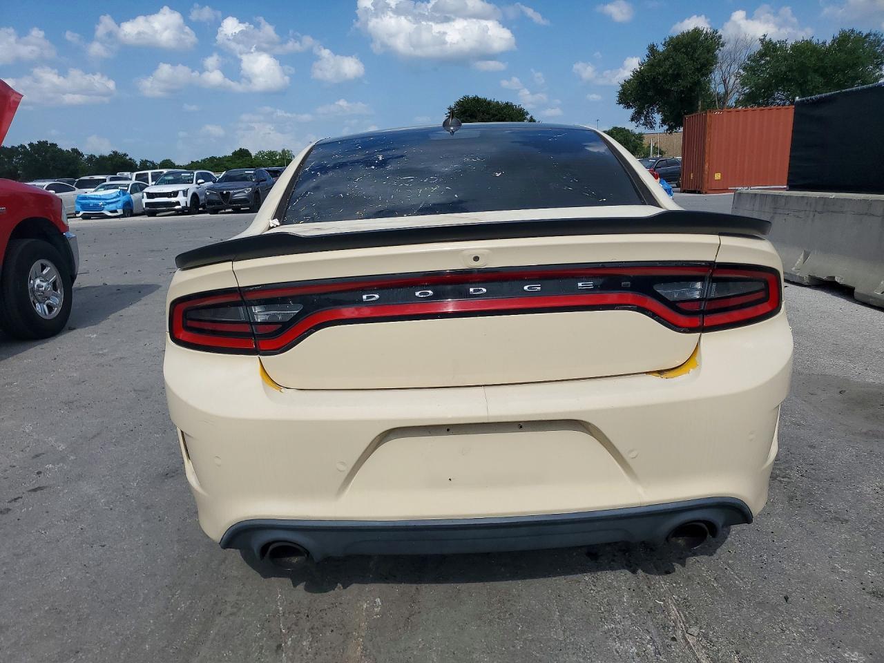 2018 Dodge Charger R/T 392 - Image 6