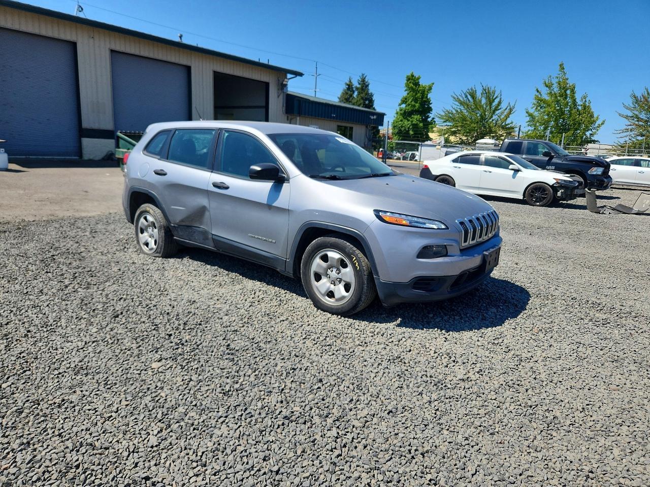 2016 Jeep Cherokee Sport - Фото 4