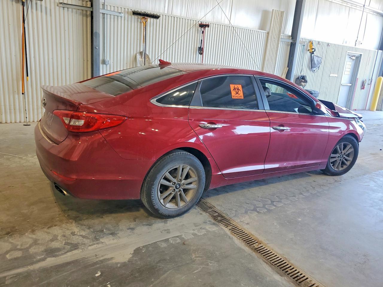 2015 Hyundai Sonata - Image 3