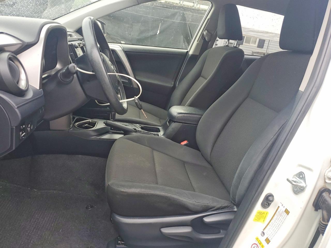 2017 Toyota Rav4 Le - Фото 7