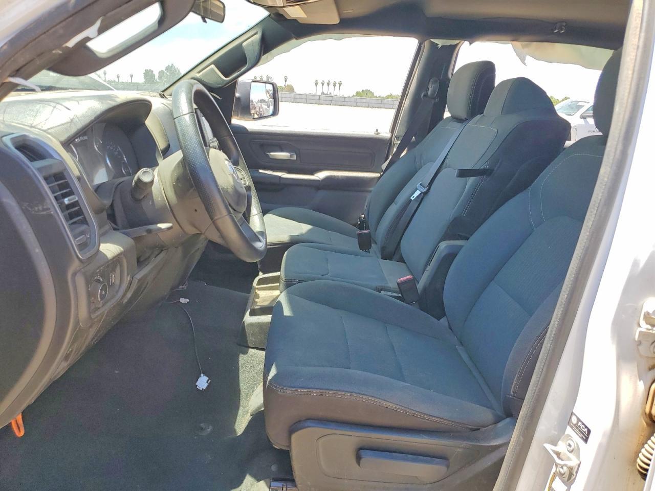 2024 Ram 1500 Tradesman - Фото 7