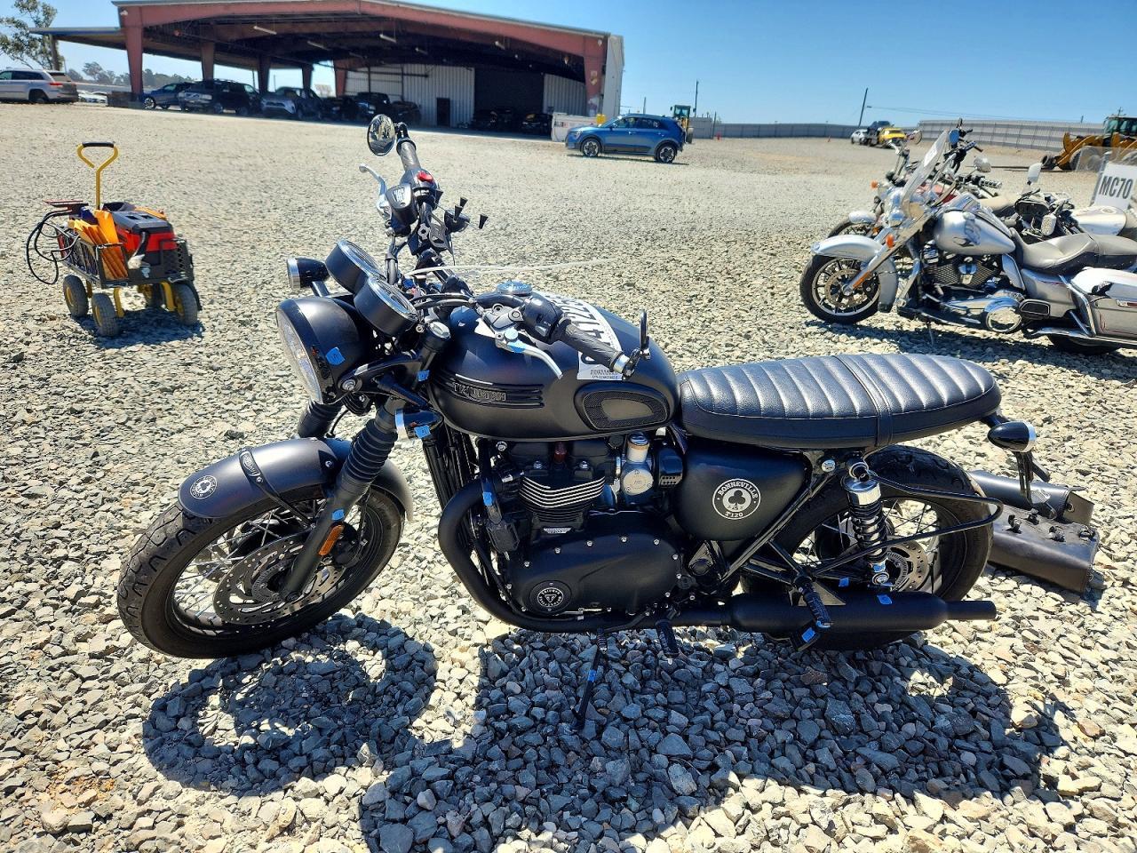 2020 Triumph Motorcycle Bonneville T120 - Фото 3