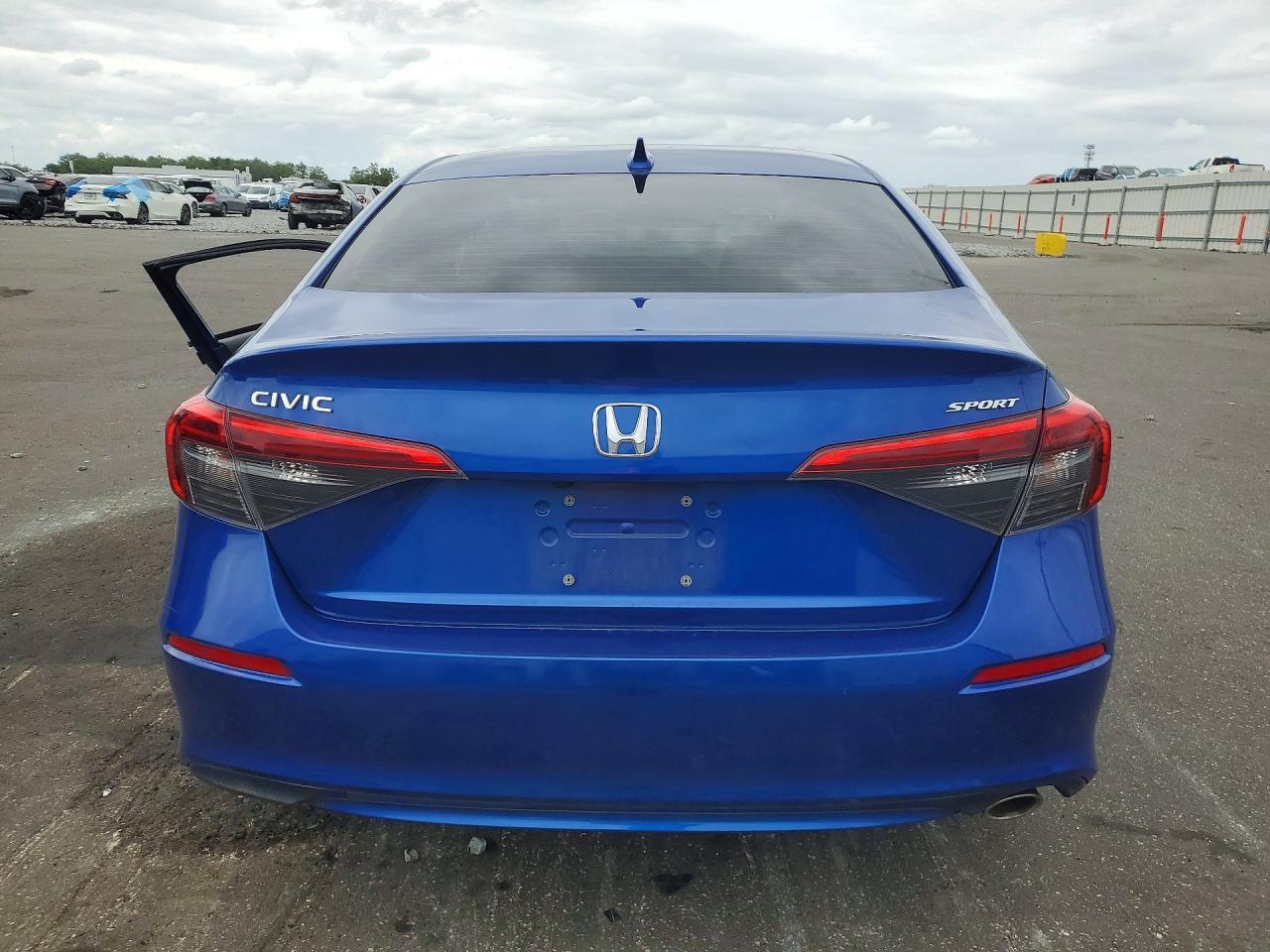 2023 Honda Civic Sport - Image 6
