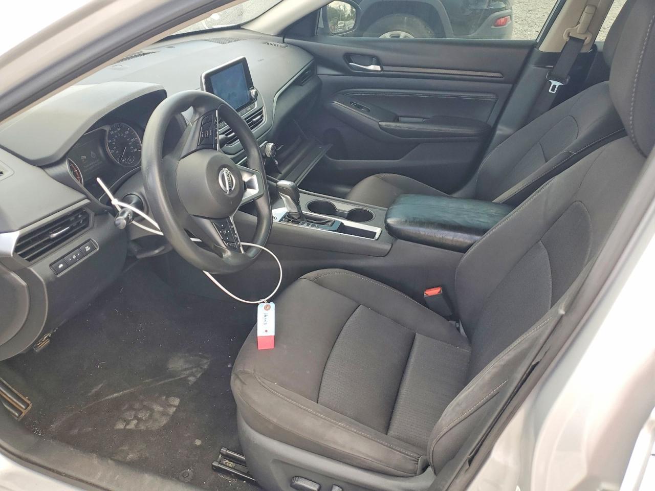 2020 Nissan Altima S - Фото 7