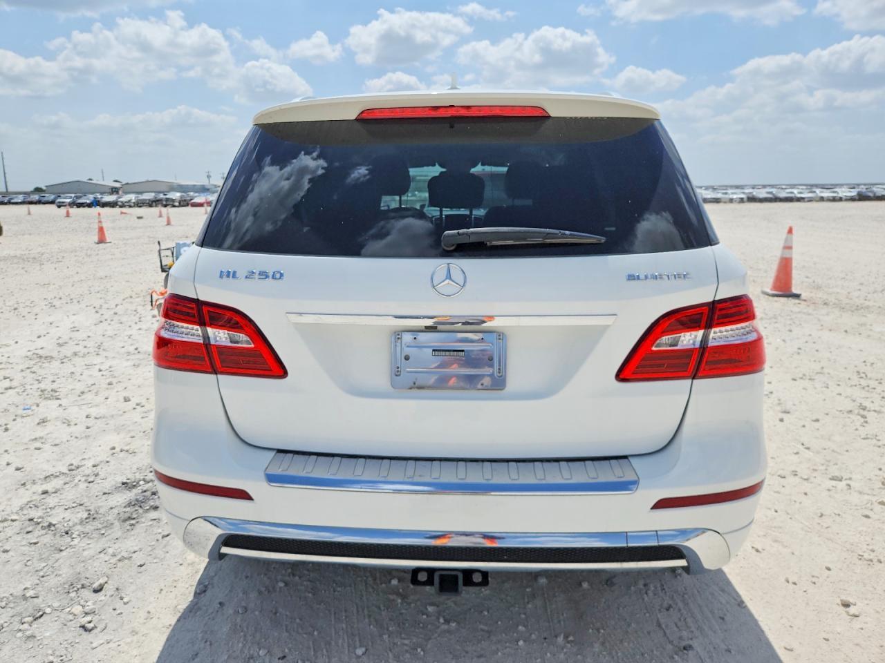 2015 Mercedes-Benz Ml 250 Bluetec - Фото 6