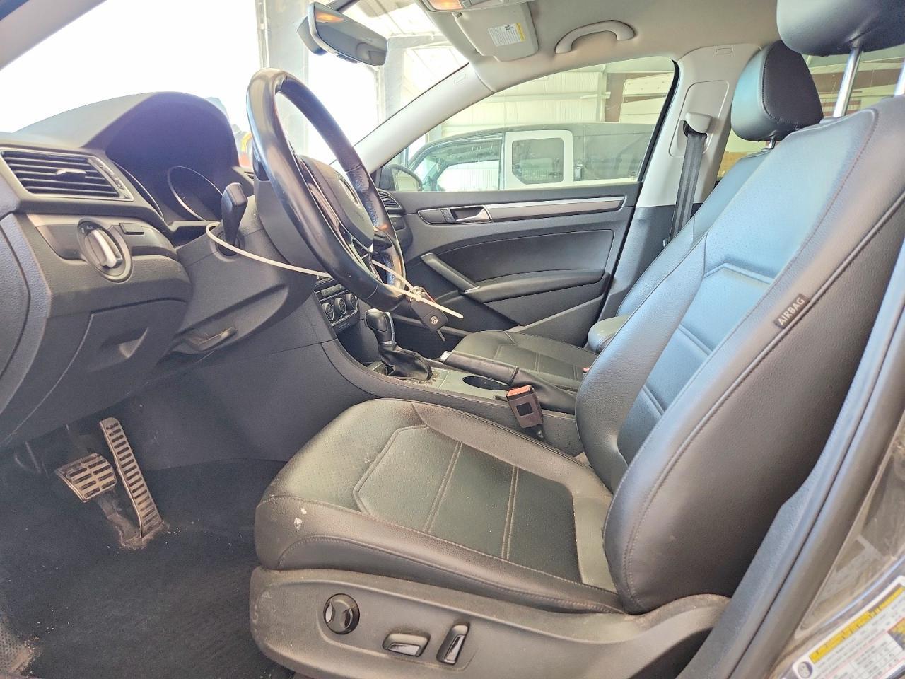 2018 Volkswagen Passat S - Image 7