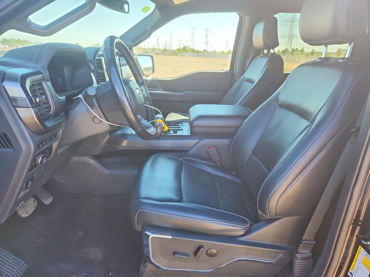 2024 Ford F150 Lariat - Фото 7