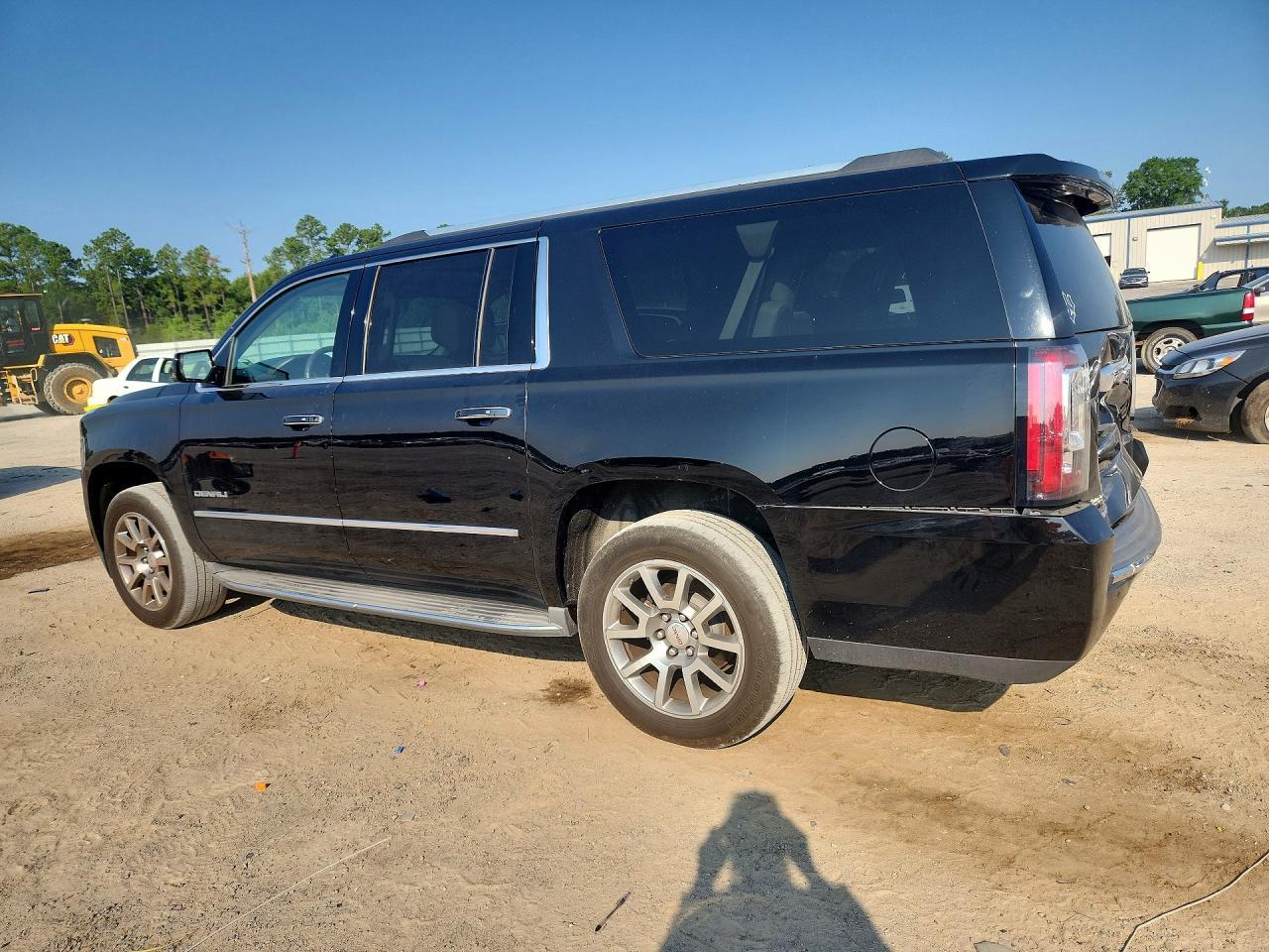 2015 GMC Yukon Xl Denali - Фото 2