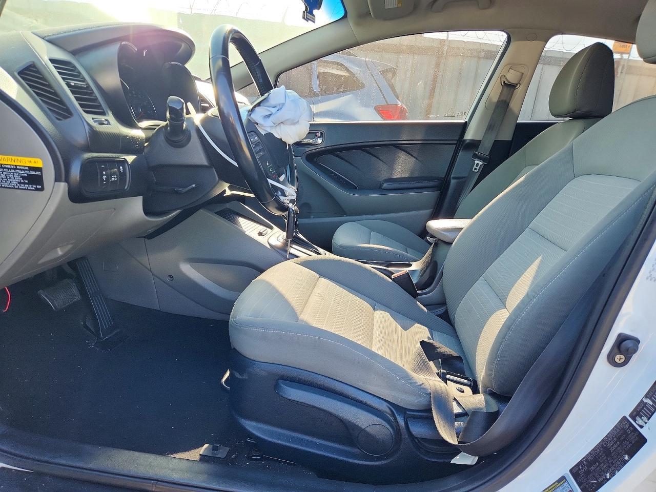 2014 Kia Forte Ex - Image 7