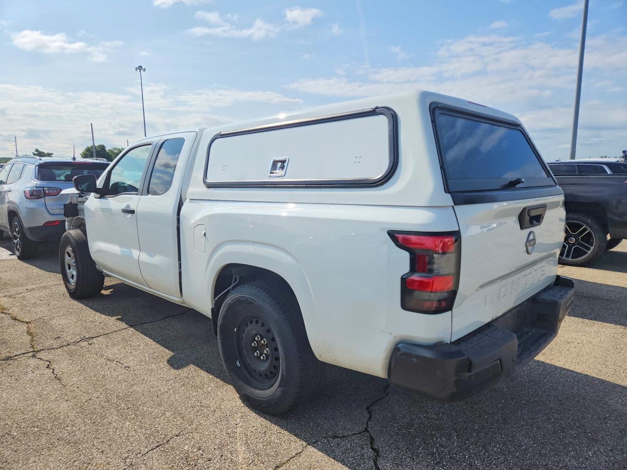 2024 Nissan Frontier S - Image 2