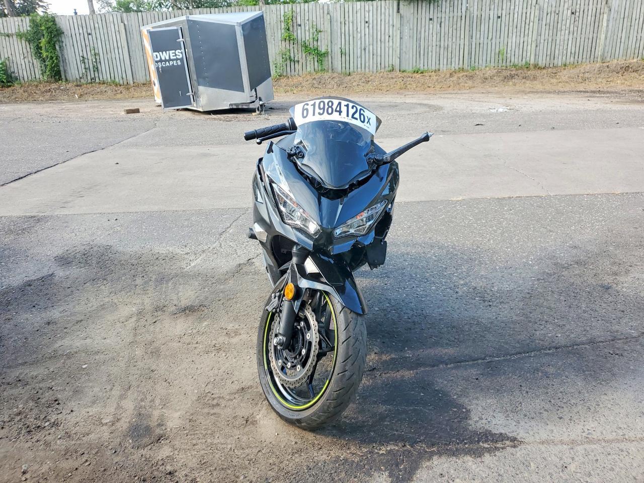 2021 Kawasaki Ex400 - Фото 2