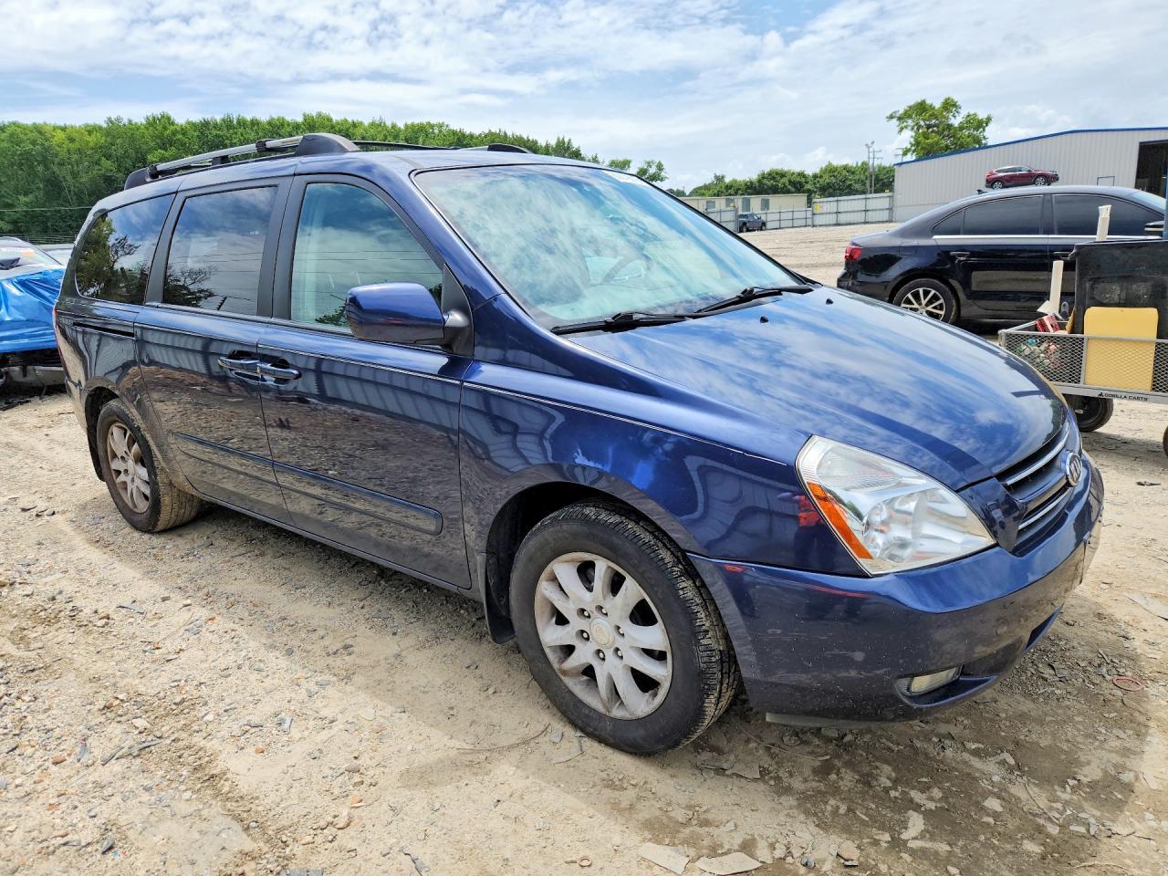 2007 Kia Sedona Base - Image 4