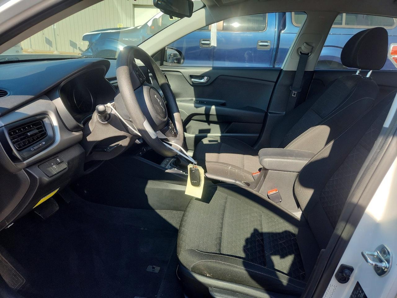 2022 Kia Rio S - Image 7