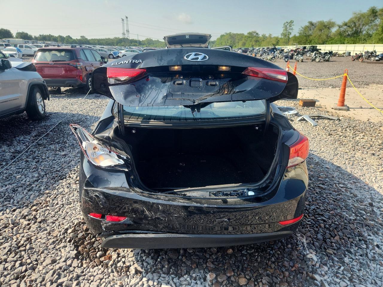 2016 Hyundai Elantra Se - Фото 6