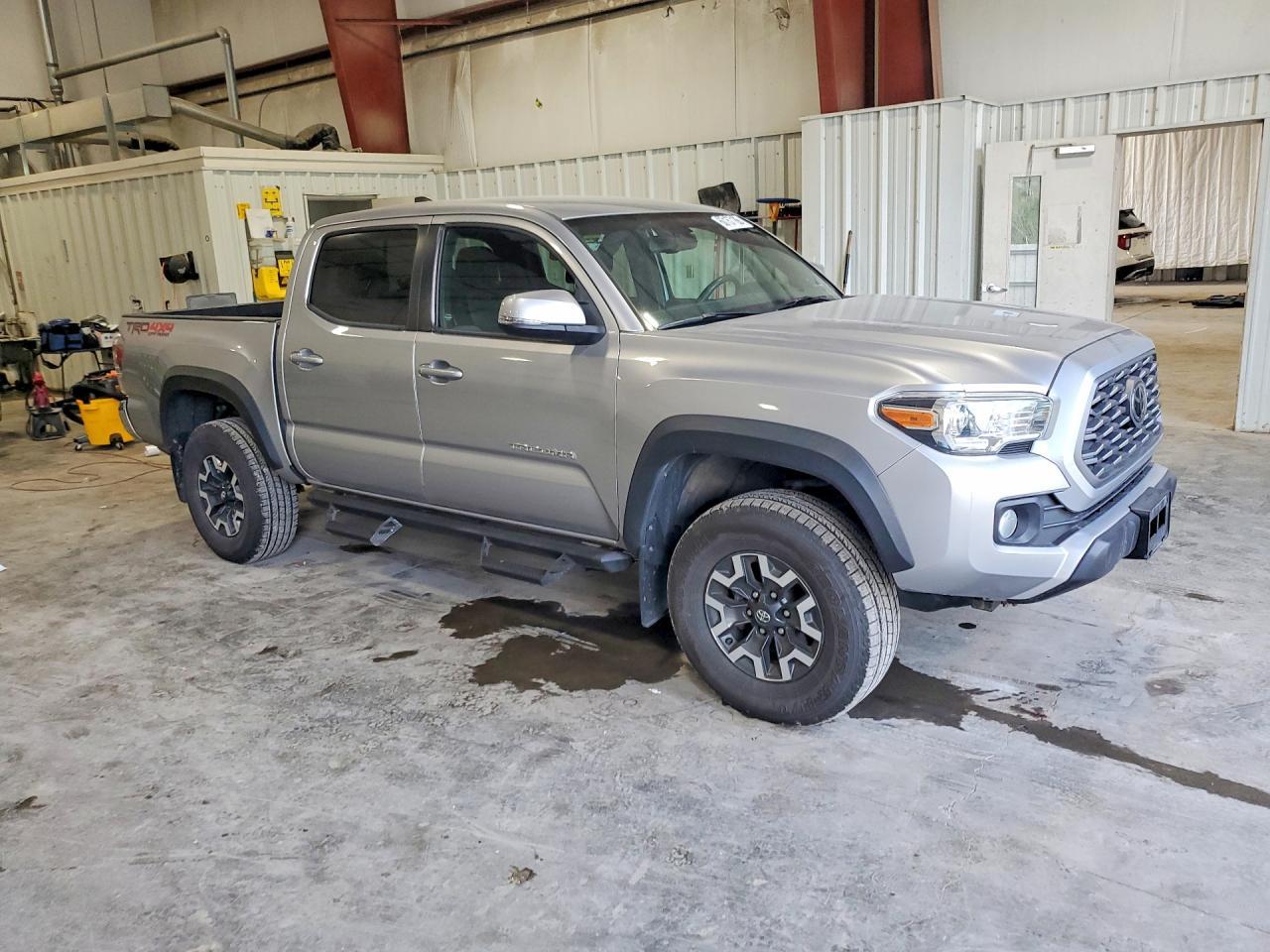 2021 Toyota Tacoma Trd Off-Road - Image 4